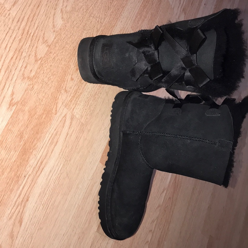 UGG Bailey bow